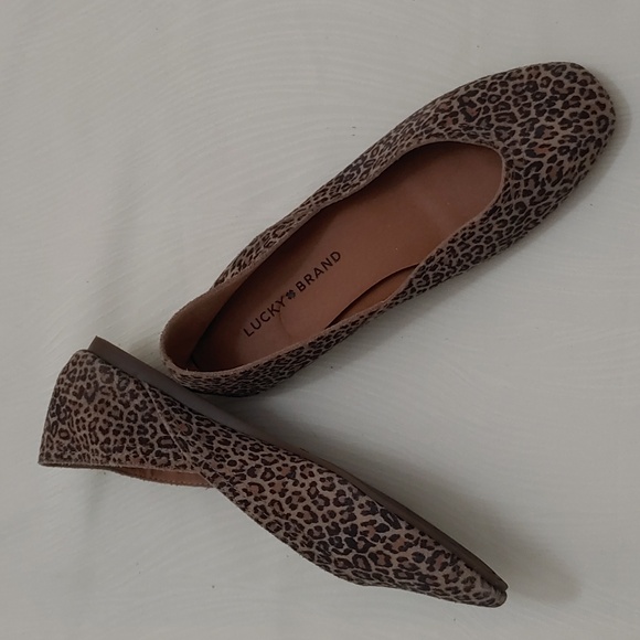 Lucky Brand Women's Size 6M 'Alba' Leather Animal Print Loafer - Picture 1 of 10